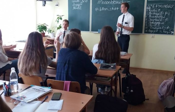 42645602_433127040548217_3477471119324217344_n