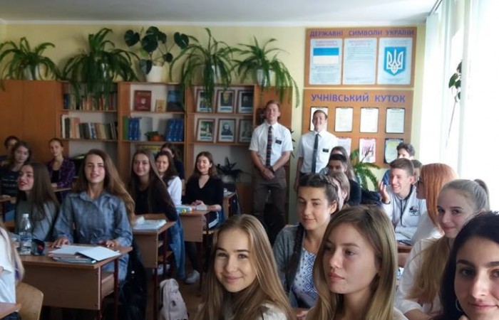 42771286_1089762091148836_8980005076600881152_n