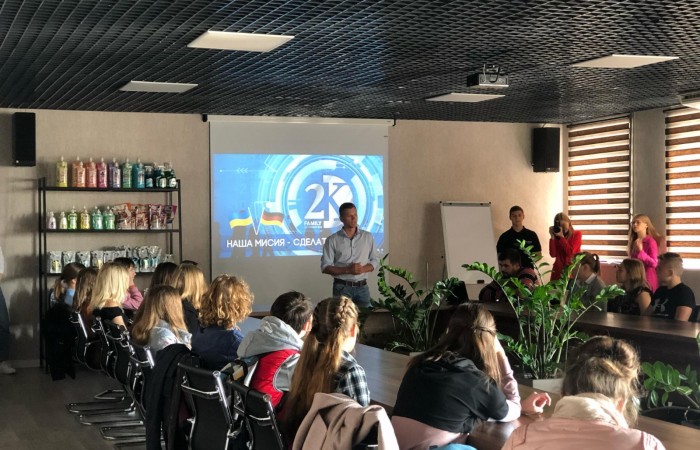 71382215_2477936682532310_4348158301297442816_o